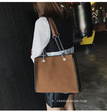 Luxury Chain Rivet Shoulder Bag