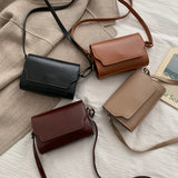Single Chic Casual Wide Shoulder Strap Messenger Bag