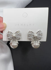 AndQ Sweet Bowknot with Pearls Earrings