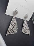 AndQ Cloth Zircon Embedded Earrings